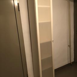 IKEA Billy Schrank inkl. Glastüre

Maße: 40x28x202 cm