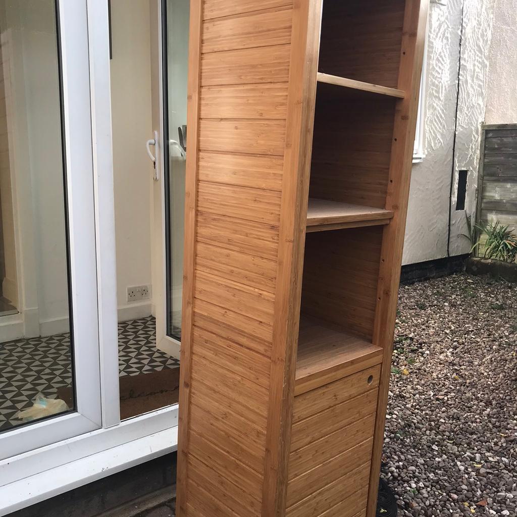 Marks and Spencer tall bathroom in CH48 Wirral für £ 40,00 zum