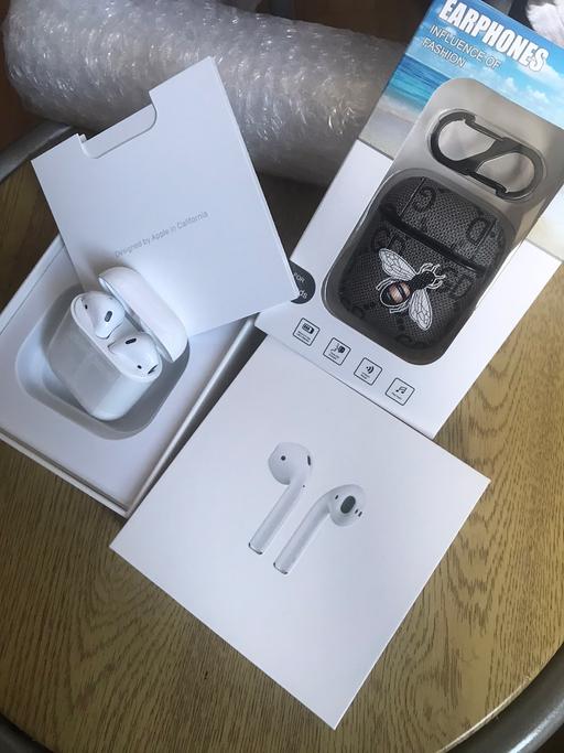 Buy & Sell Cardiff Cardiff - Photos for 2nd Generation AirPods