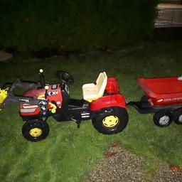 Traktor mit Anhanger