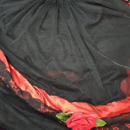 lovley bed canopy will fit king but totley coves cuddle black with red rose desing free post