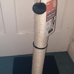lightly used cat scratching post that's 58cms high. was to short for my cats. £5. no offers.