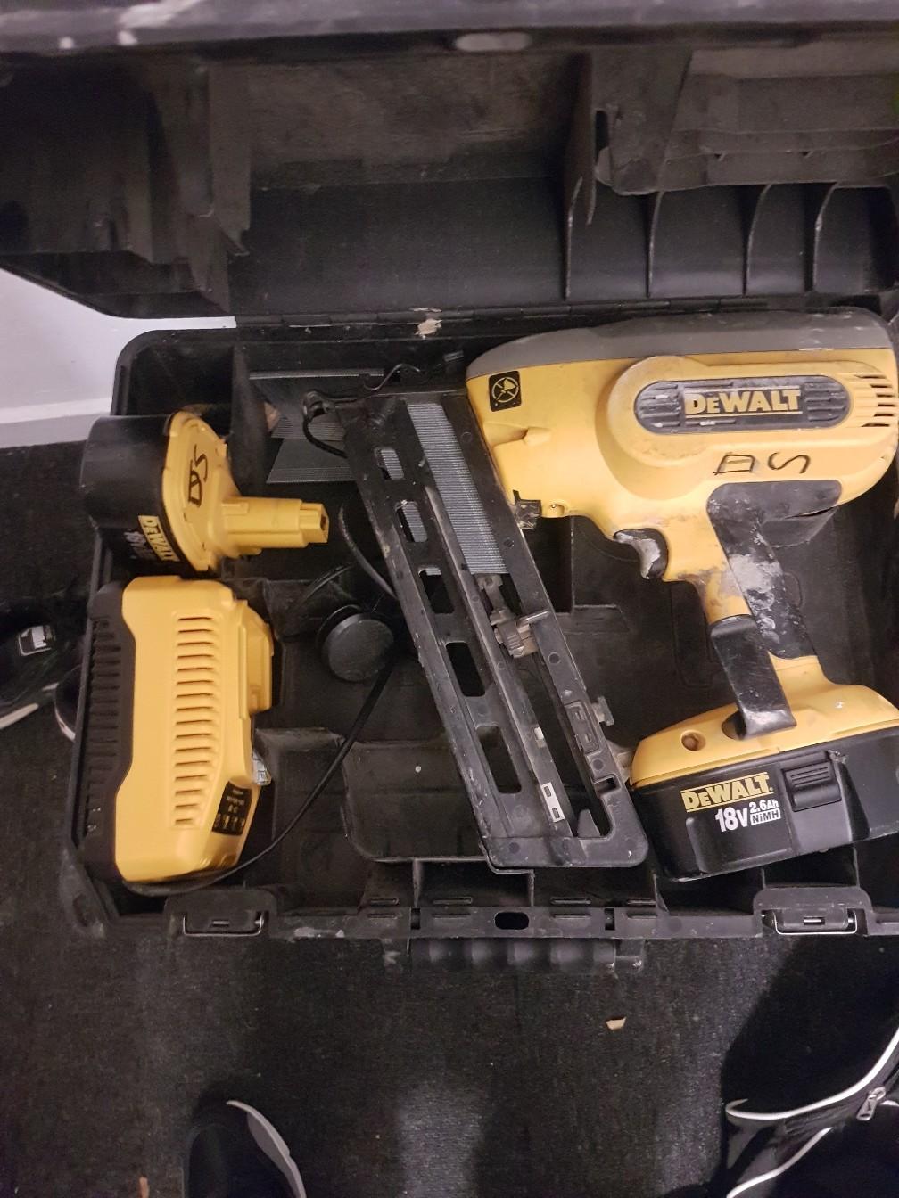 dewalt dc618 2nd fix nail gun in MK41 Bedford for £50.00 for sale Shpock