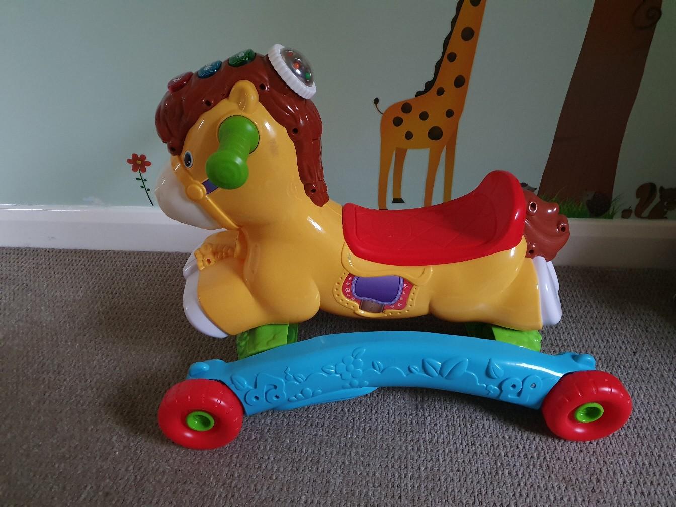 Rocking/ push along horse in B31 Birmingham für 12,00 £ zum Verkauf ...