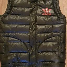 excellent condition mens addidas bodywarmer, black with red logo

size L

collection S9 near meadowhall or can deliver locally for cost of petrol
