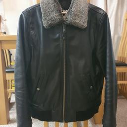 mens schott leather flight jacket/Bomber. in excellent condition worn a handful of times, well looked after reluctant sale. has detachable faux fur collar. from a smoke free home.
£100 ovno
£295 on Asos