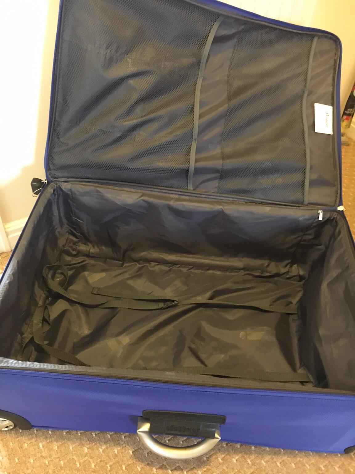large suitcase in B24 Birmingham für 10,00 £ zum Verkauf Shpock DE