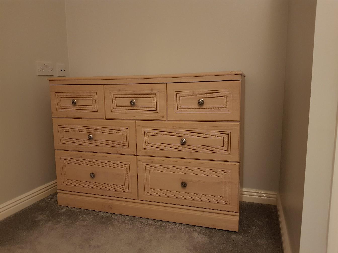 Alstons Oyster Bay Wardrobe and Drawer Set in NG17 Ashfield for £100.00