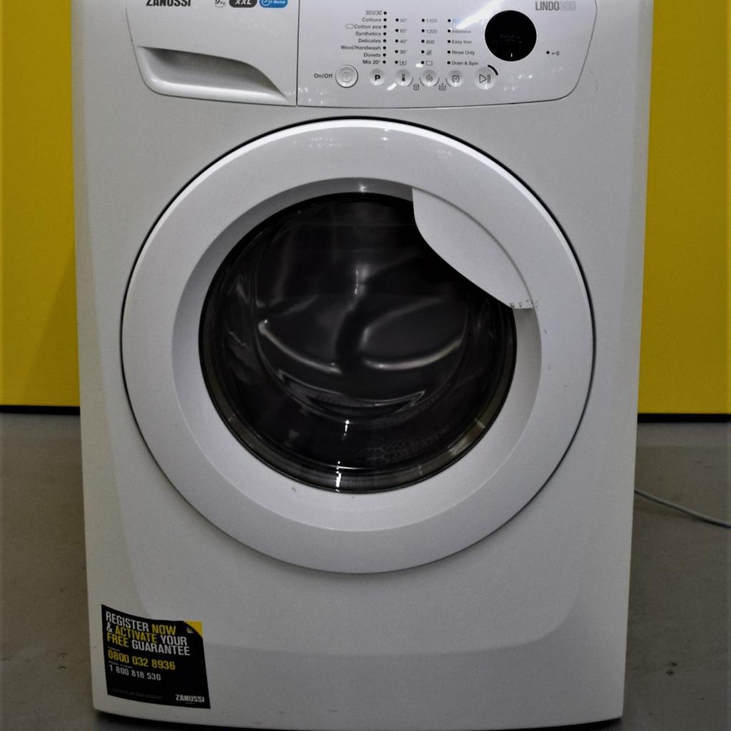 Zanussi lindo 300 Washing Machine 9kg in TW8 London for £140.00 for