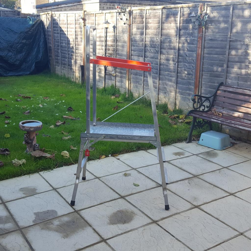 Beldray Jobezer Aluminium Platform StepLadder in TN23 Ashford for £25.