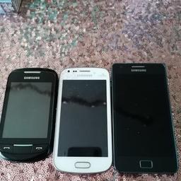 verkaufe 3 ältere Samsung Handys
alle funktionieren. zwei  auf b free
das Andre weiß ich nicht. ohne Ladekabel.
Abholung Wien 22