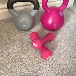 4kg and 8kg kettlebell and pair of 2kg arm weights