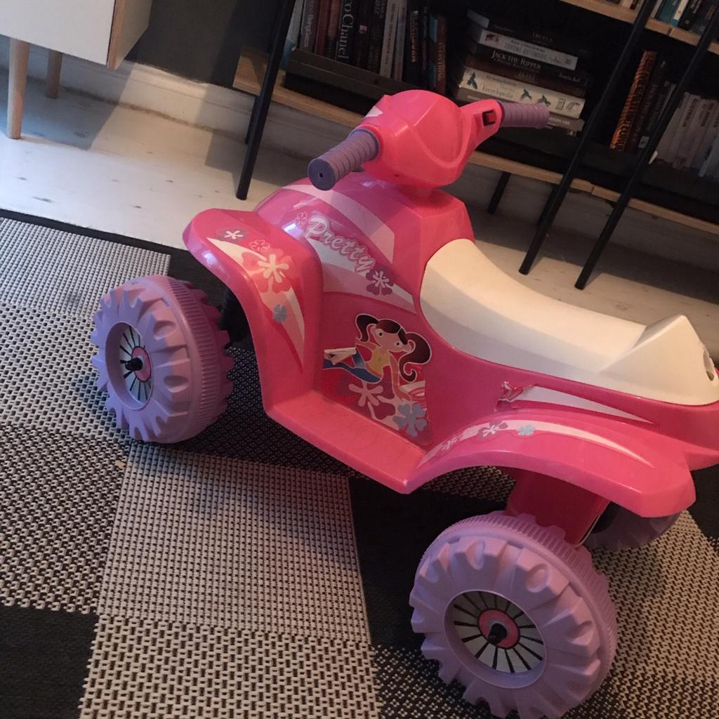 Pink electric scooter in Blackburn für 20,00 £ zum Verkauf Shpock DE