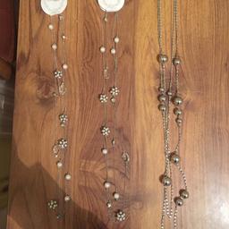 New 3. Collehe by Oasis 
Never used 2 necklace 40cm
And1 necklace 50cm £5 each or3 for £12