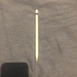 Apple Pencil con scatola. Penna in perfette condizioni. Scatola leggermente rovinata.