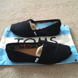 Brand New Black Toms.

UK Size 8.

Comes From A Clean & Smoke Free Home.

PLEASE NO PAYPAL DUE TO FRAUDSTERS.

CASH ON COLLECTION OR BANK TRANSFER ONLY PLEASE.