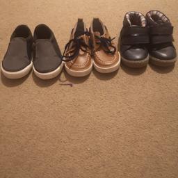 Toddler size 5 bundle all in excellent condition