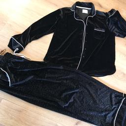 Good condition warm silky soft pjs size 14