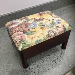 Small foot stool with storage. Dark coloured.
30cm (W) x 23.5cm (D) x 18cm (H). Collect only
