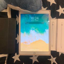 perfect condition, used a few times. Case and Apple Pencil included. pickup from mitcham. Apple warranty