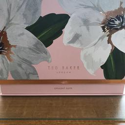 Ted baker set
Items never been opened

Collection only