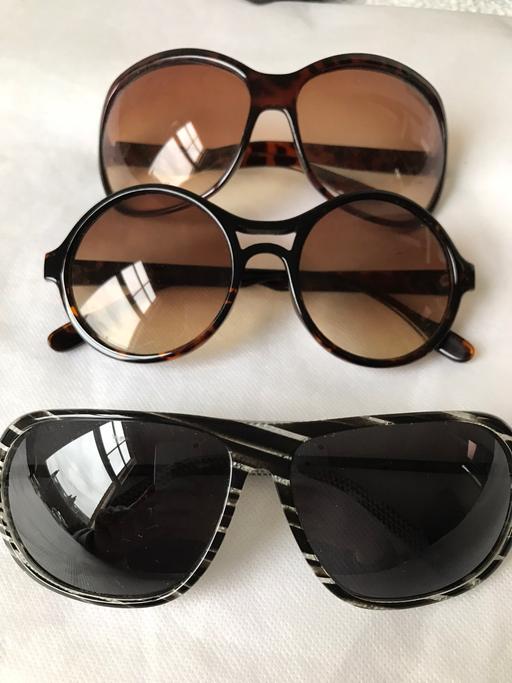 Buy & Sell Glasgow Finnieston - Glasgow - Photos for 3 sunglasses ladies