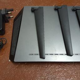 Excellent condition. Probably the best router you can get.

any questions please message