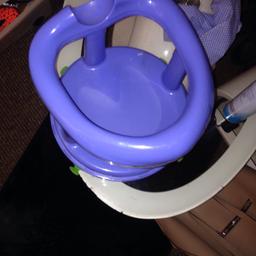 brand new bath seat perfect for a child or toddler safety stick ons attached