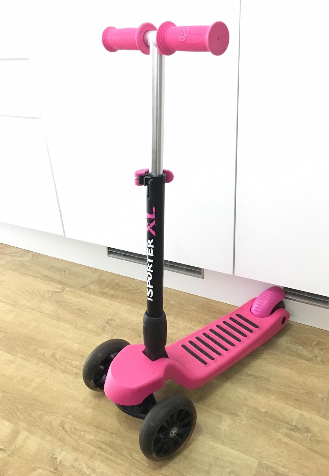 Isporter xl led pink deals & black scooter