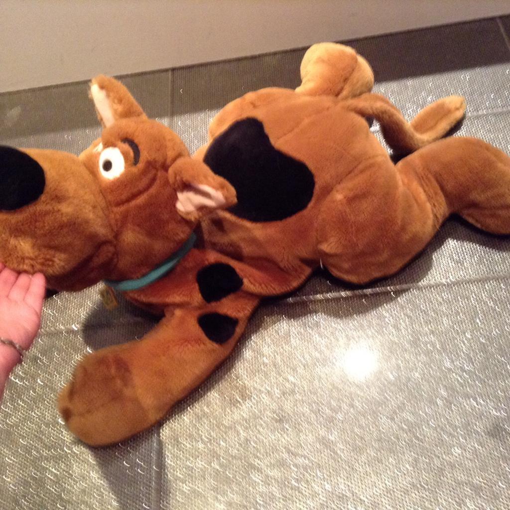 Jumbo scooby sales doo plush