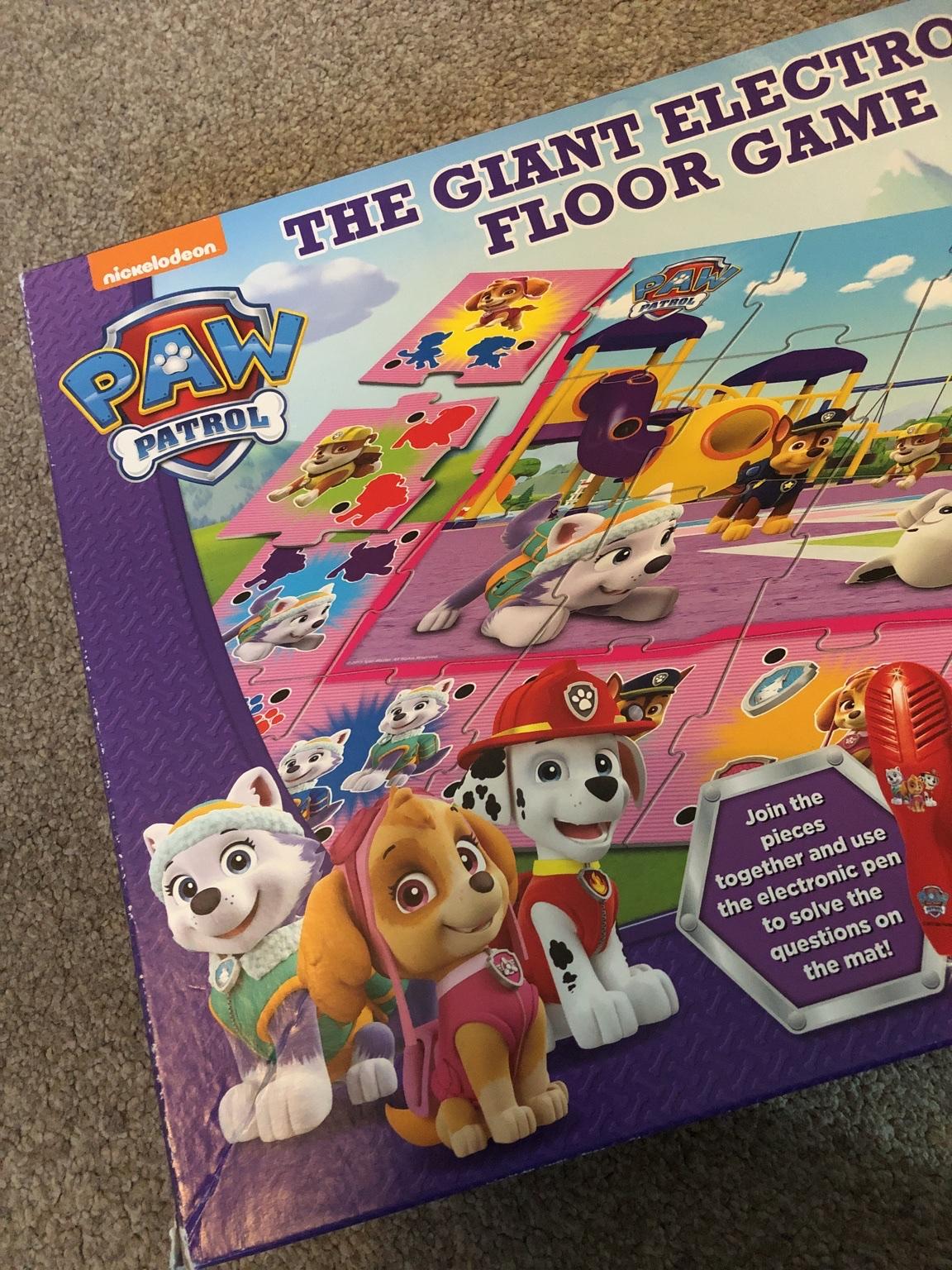 Paw patrol giant electronic floor game in WV14 Wolverhampton for £5.00