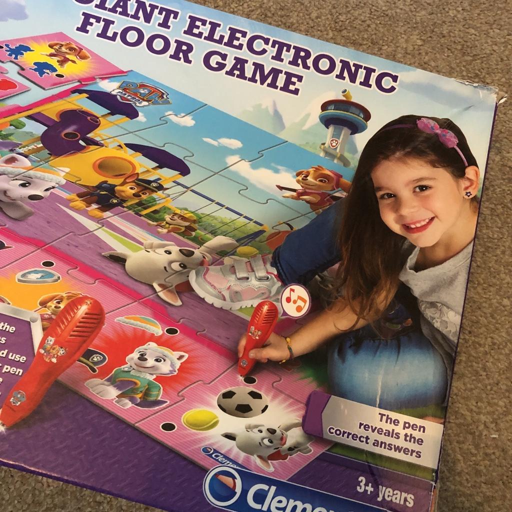 Paw patrol giant electronic floor game in WV14 Wolverhampton for £5.00