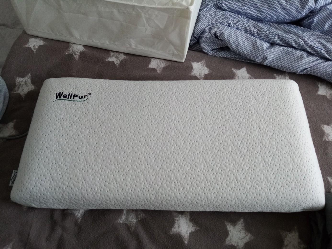 Wellpur Nackenkissen 40x80 in 60386 Frankfurt am Main für € 10,00 zum Verkauf