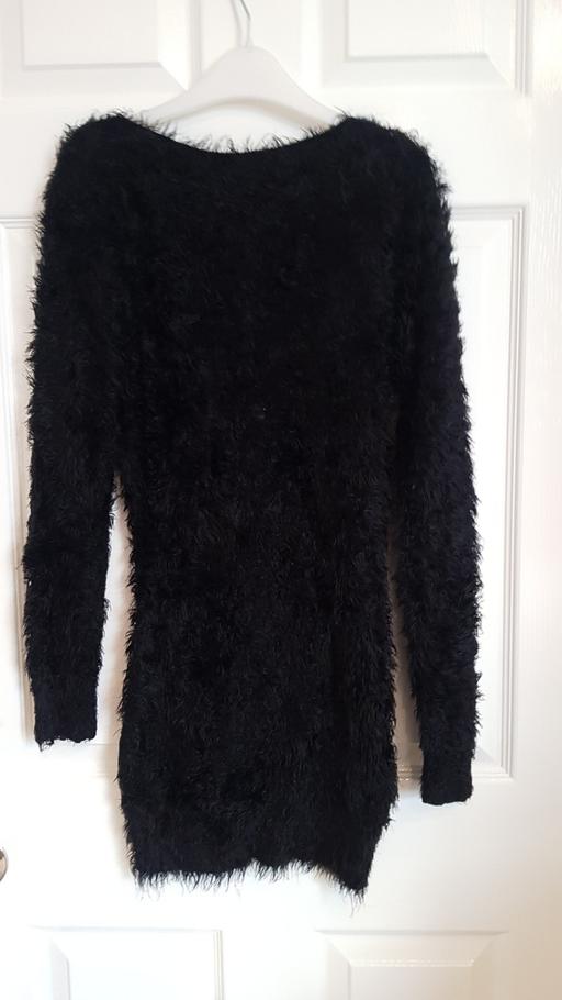 Buy & Sell Hampshire Portsmouth - Photos for Long shaggy jumper