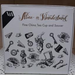 NEW Alice & Wonderland fine China teacup & saucer