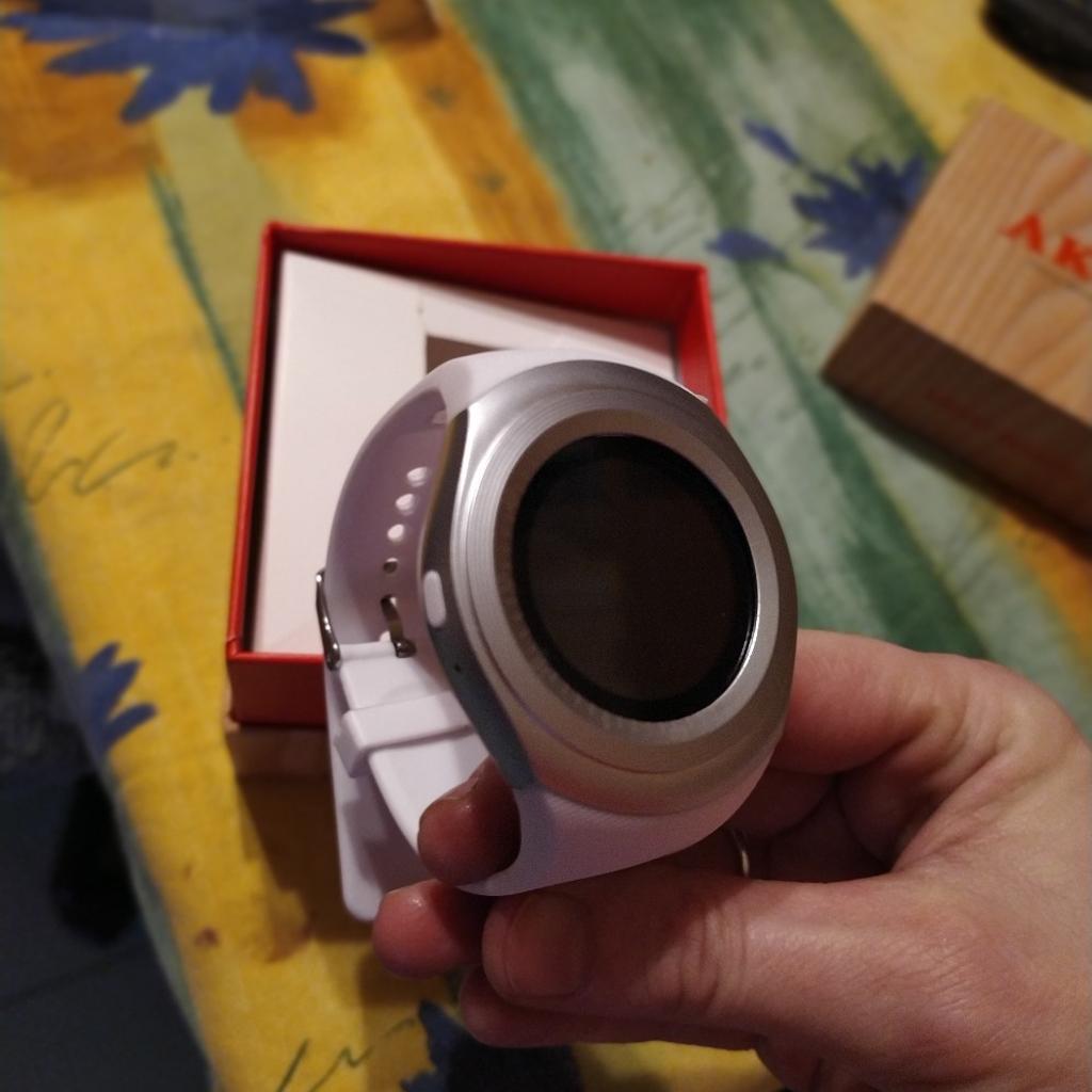 Smartwatch akai hot sale