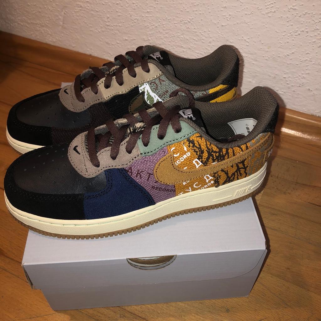 Af1 travis scott fossil hot sale