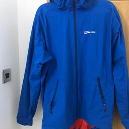 Excellent condition BERGHAUS only worn once due to being too big. Size XL