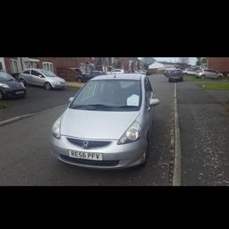 Here i have a 2007 honda Jazz 1.3 petrol manual 4 owners Mot ends 24th February 2020, comes with Cd and radio player, electronic Windows, Central locking Alarm system service history as shown in pictures 2 keys.