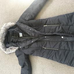 BRAND NEW LIPSY FULL PRICE £115

genuine with tags in packaging
Long parka
Big hood
see photos for original price
CHARCOAL GREY

In packaging 

Check out my other items

Collection or meet

Most days
Ravensthorpe dewsbury Mirfield

Some days
Huddersfield Bradford brighouse