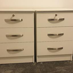 2 bedside cabinets both with working locks and keys. brilliant condition.