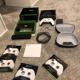 Hardly used Xbox one elite controller, unwanted gift, perfect condition. Has all original parts and packaging 
Comes with:
Xbox one elite controller
All interchangeable parts
Charging cable
Case
Rechargeable batteries
Original box/packaging
COLLECTION ONLY BATTLE -can drop off to near by places