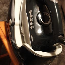 swan steam generator iron 2400 w. black/ silver in colour. 1.5 litre removable  water  tank. ceramic coated sole plate...adjustable  temperature controls with carry handle. cash and collection only..