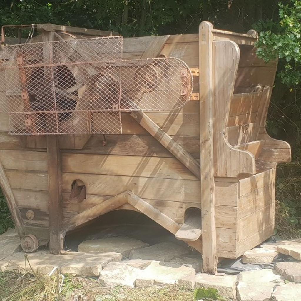solid wooden de corn farming machine . Antique