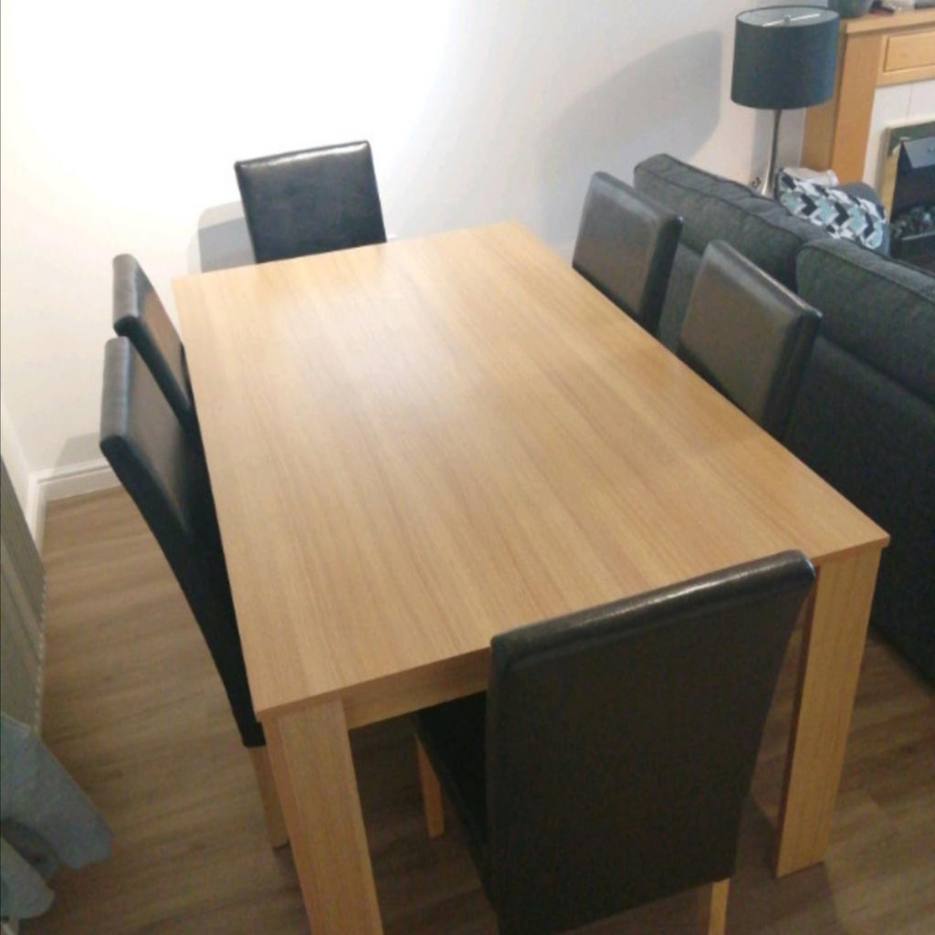 Dining Table (No Chairs) in SO53 Eastleigh für £ 70,00 zum Verkauf