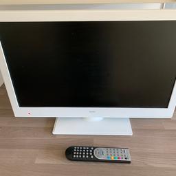 24 Bush LED24970DVDFHD Full HD 1080p Digital Freeview LED DVD TV Excellent Condition and perfect working order....Very little use in the Spare room ...Great for a Caravan /Kitchen or Bedroom .