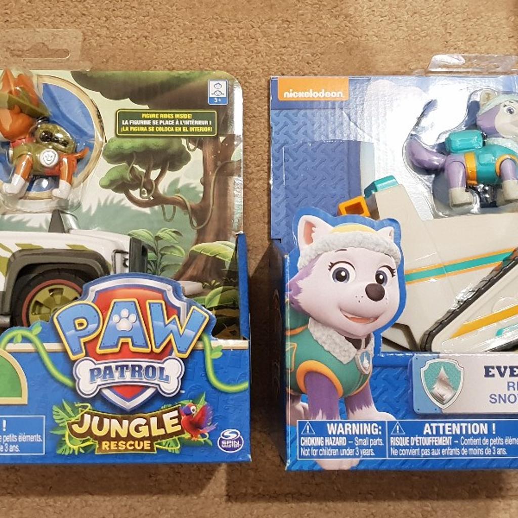 Paw Patrol Jungle Tracker & Everest Figures in M25 Salford for £25.00