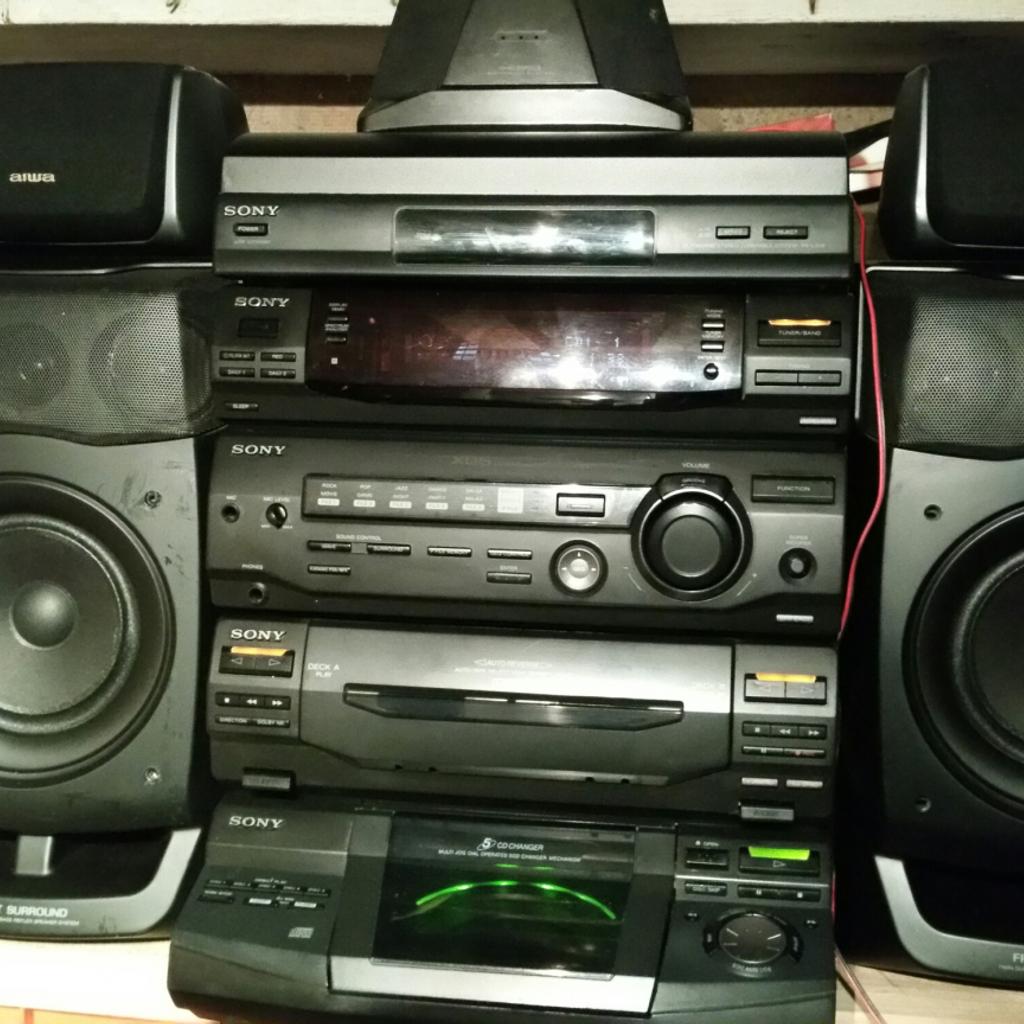 Sony LBT X6 5 DISC HIFI STEREO RECORD PLAYER in DY8 Dudley for £45.00