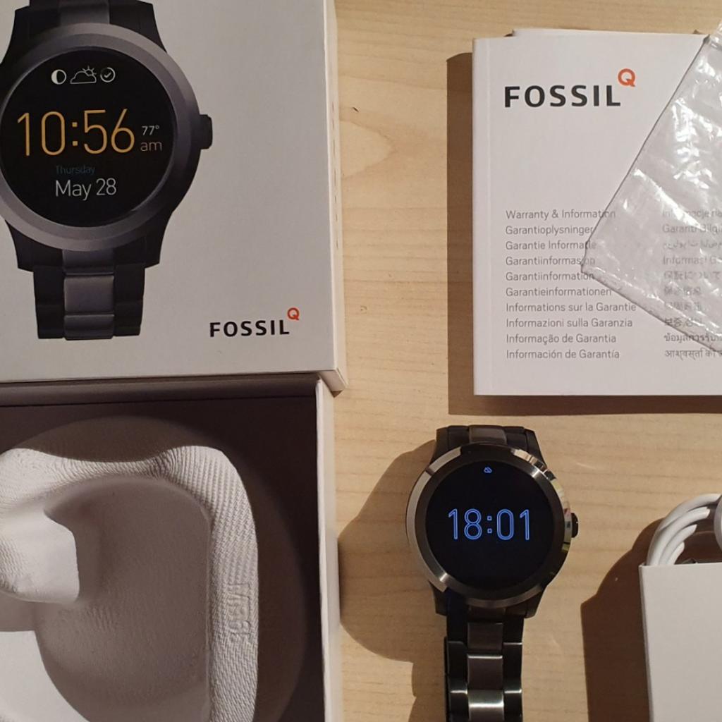 Fossil smartwatch store model dw2e