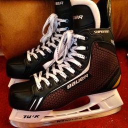 These skates have NOT touched ice! There new. 
Bauer UK8.5 Ice skates NEVER USED
Blade protectors brand new
Carry bag brand new

Would prefer them to be collected but can post at extra cost.